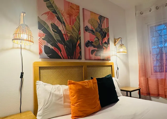 Design & Stylish House In The Center Of