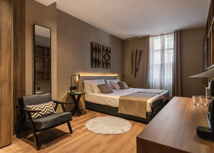 Blanq Gran Via 호텔