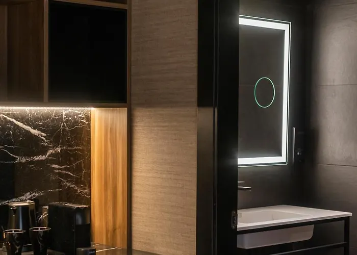 酒店 Blanq Gran Via 瓦伦西亚