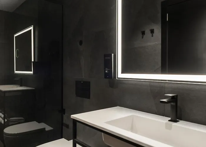 Blanq Gran Via 호텔 발렌시아