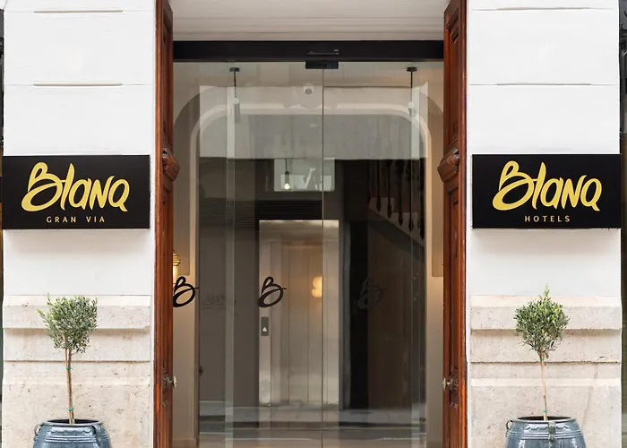 酒店 Blanq Gran Via 4*