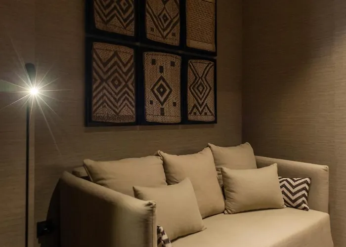 Blanq Gran Via 호텔 발렌시아