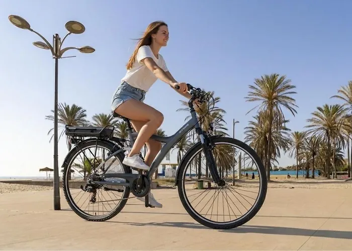 Beachfront Family Apartment Valencia