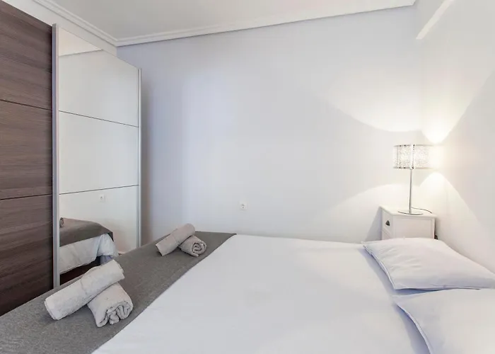 Flat 3 Bedroom In Extramurs Valencia