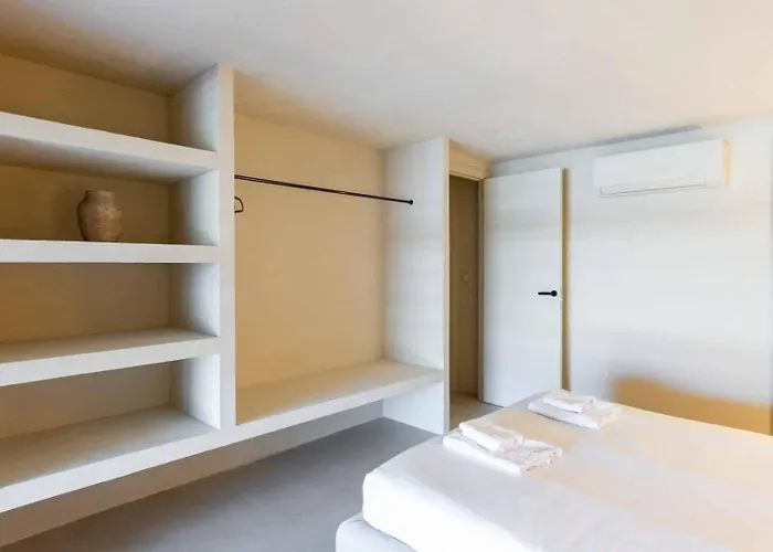 Vlc Host - Reina 166 B Apartament *