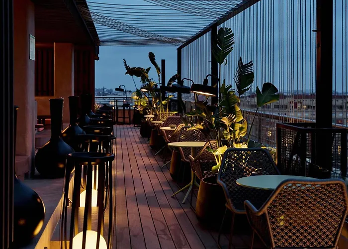 Novotel Lavant Valence