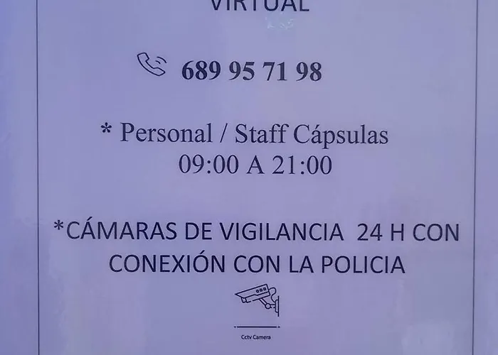 Capsule Kapselhotel 2*