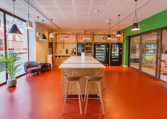 Hotel Easyhotel Ciutat Vella 2*