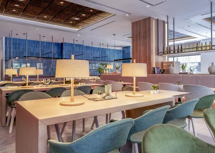 Innside By Melia Valencia Oceanic Otel 4*