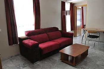 Citizentral Gascons شقة