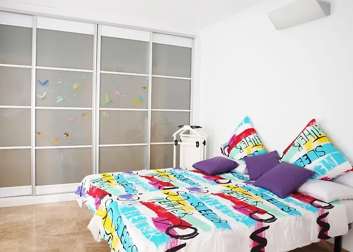 Apartup Opera Tower View *