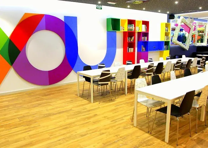 Hostel Urban Youth Βαλένθια