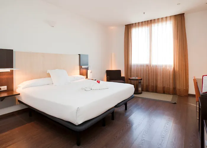 Hotel Ilunion Aqua 4 4*