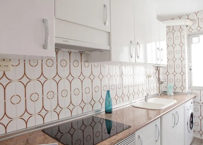 Md Benlliure Cabanal *