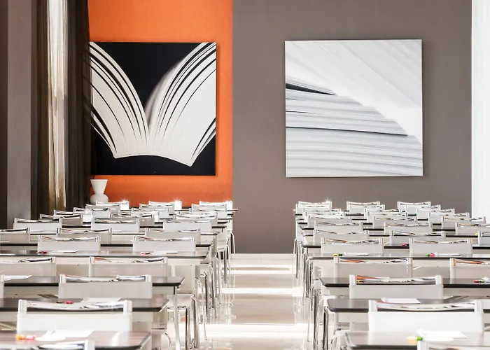 מלון Ilunion Aqua 3 3*