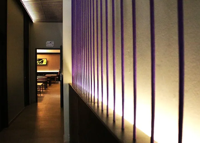 Хостел Purple Nest Валенсия