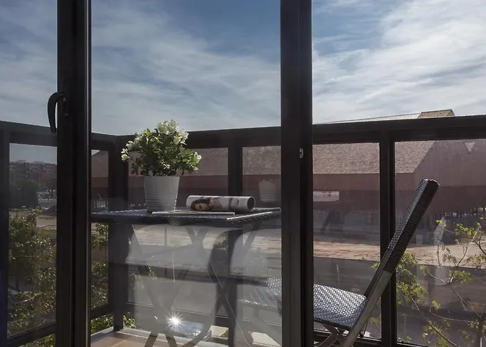 Апартаменты Singularstays Artes *