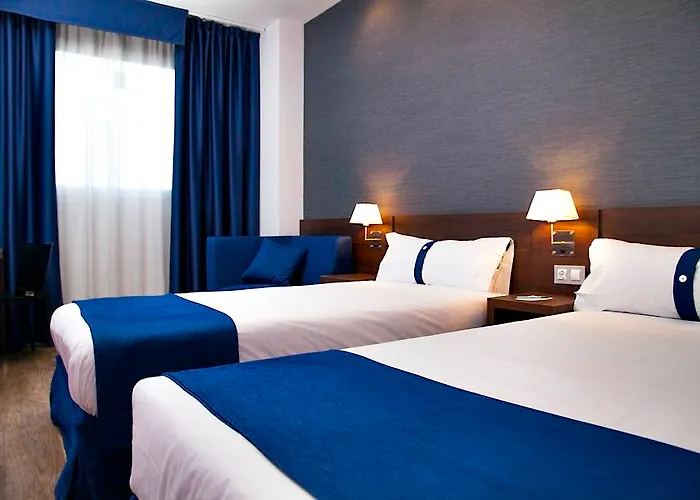 Hotel Olympia Universidades 3*
