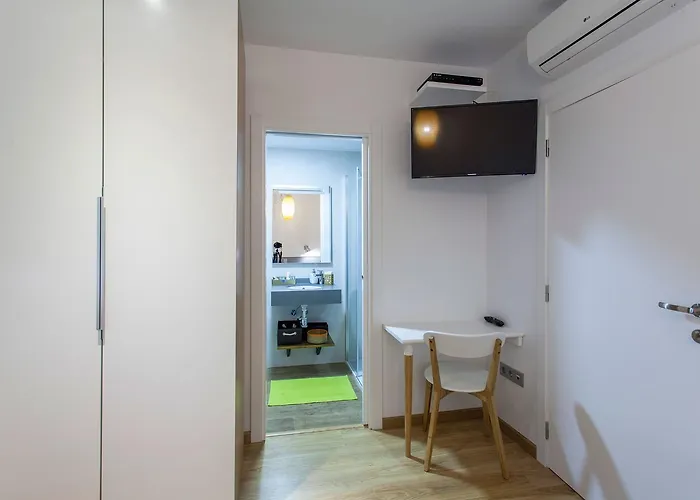 Bed & Breakfast Garden 4*