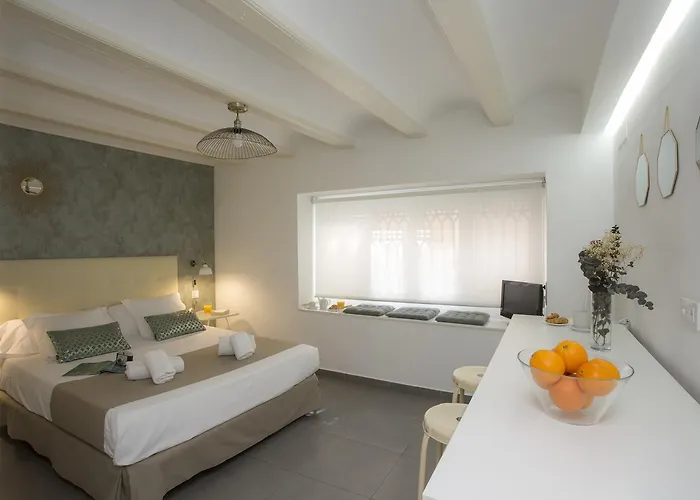 بيت شباب Singularstays Botanico 29 *