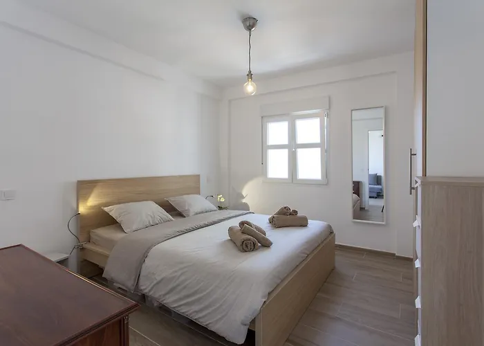 Flat Malvarrosa Zone 아파트 *