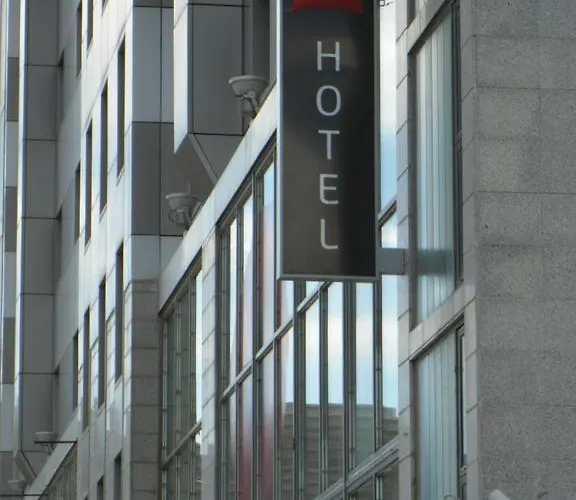 Hotel Ilunion 3 Valence