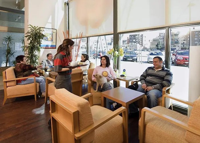 伊鲁尼昂瓦伦西亚3号酒店 瓦伦西亚