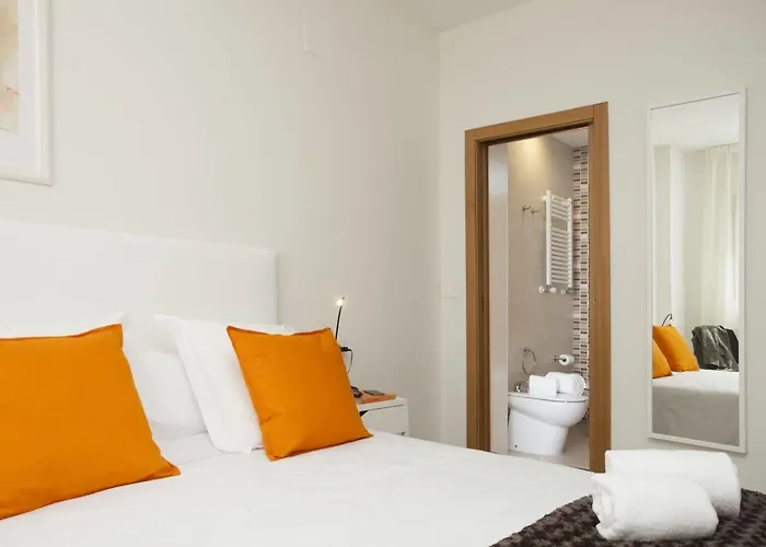 Singularstays Mar44 *