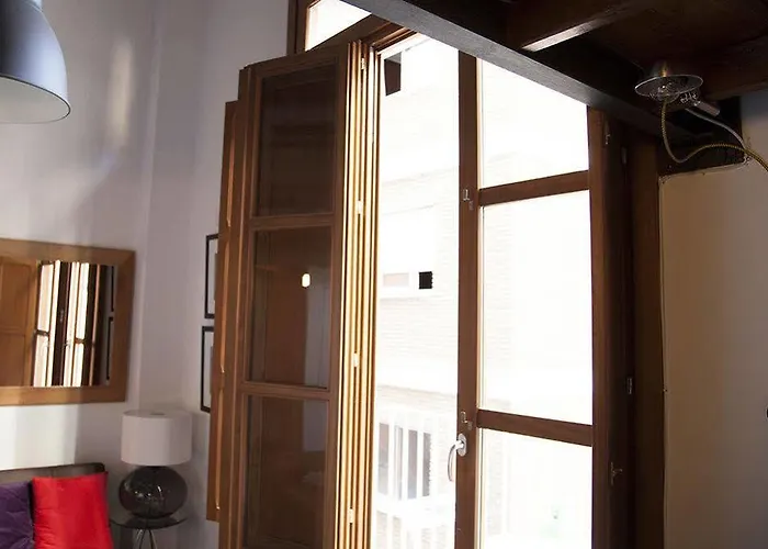 Bubuflats / Mercat Valencie