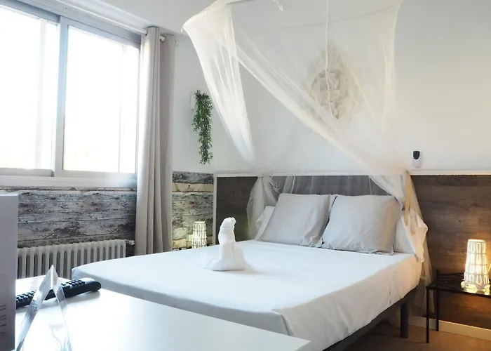 Hotel Suits You: Adults-only Centro Historico With Auto Check-in 2*