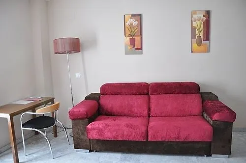 Citizentral Gascons شقة