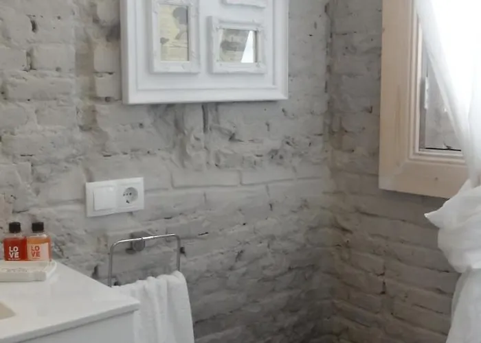 By Eric Olsan فالنسيا