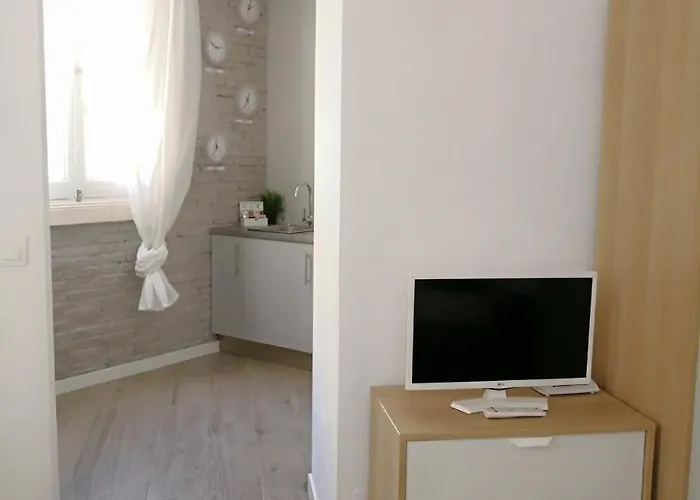 By Eric Olsan * فالنسيا