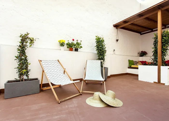 Garden Bed & Breakfast 4*