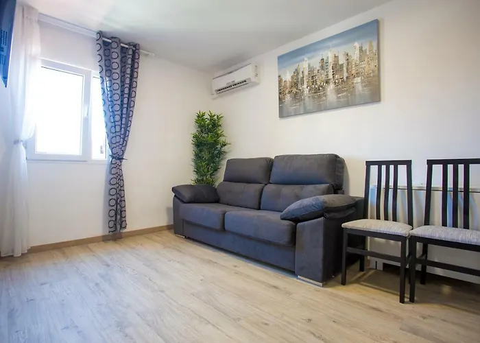 Versus Near Of Arts *