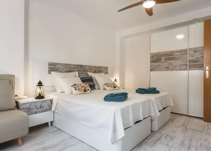 Laura Sea View شقة *