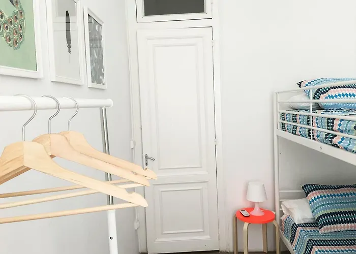 Hall Correos 아파트 *