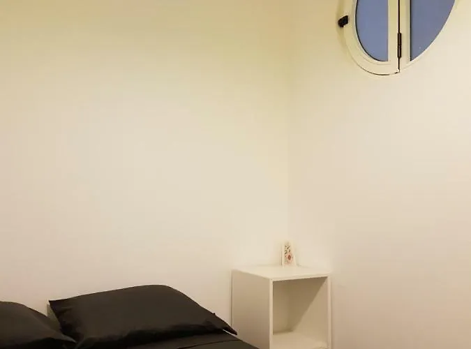 Malvarrosa Calle Pavia