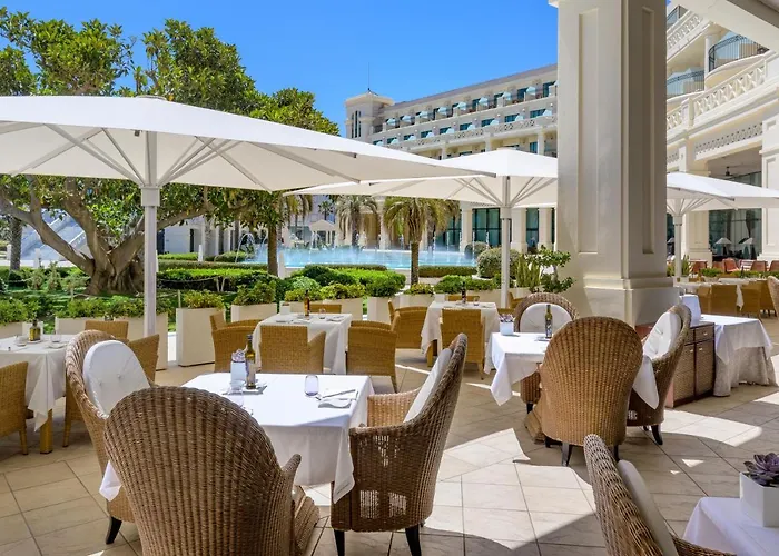 Arenas Balneario Ξενοδοχείο 5*