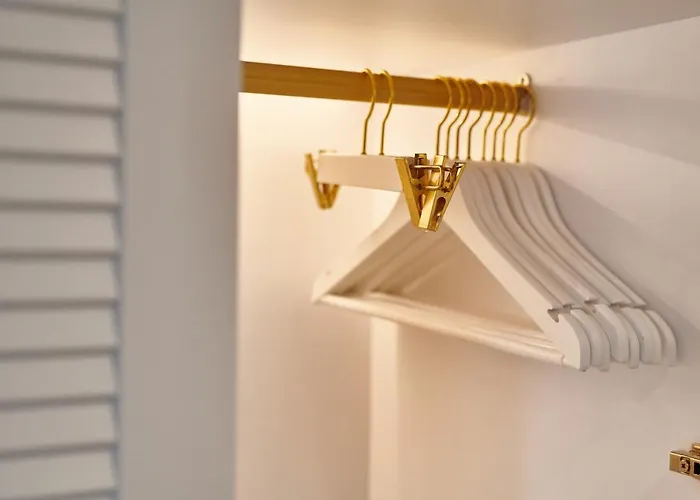 Mate Cosmo - Centre, Hotel