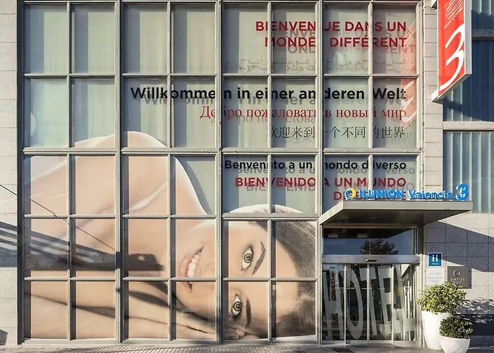 Ilunion 3 Hotel Valence