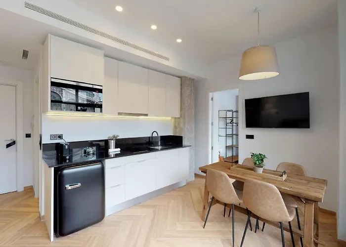 Goerlich By Alma * Valence